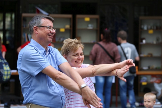 Piknik rodzinny w bielskiej parafii NSPJ 2016