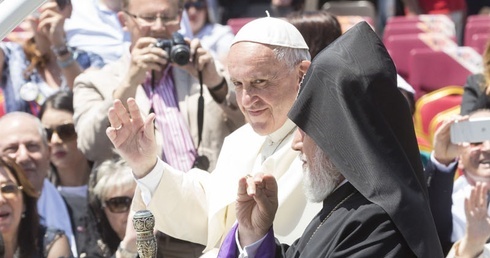 Msza dla ormiańskich katolików w Giumri