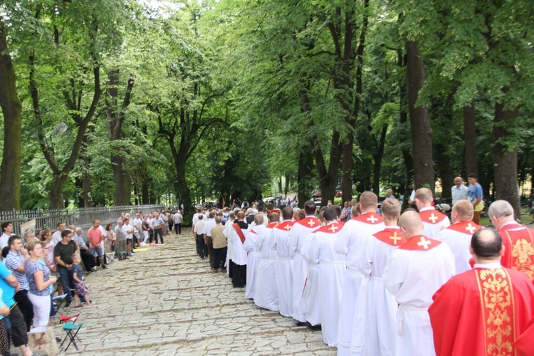 Prymas Polski na pielgrzymce mężczyzn i młodzieńców