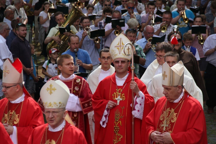 Prymas Polski na pielgrzymce mężczyzn i młodzieńców