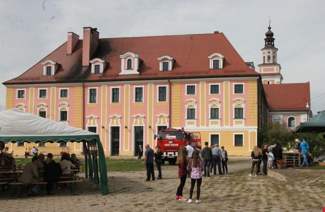 Jarmark parafialny w Głębowicach