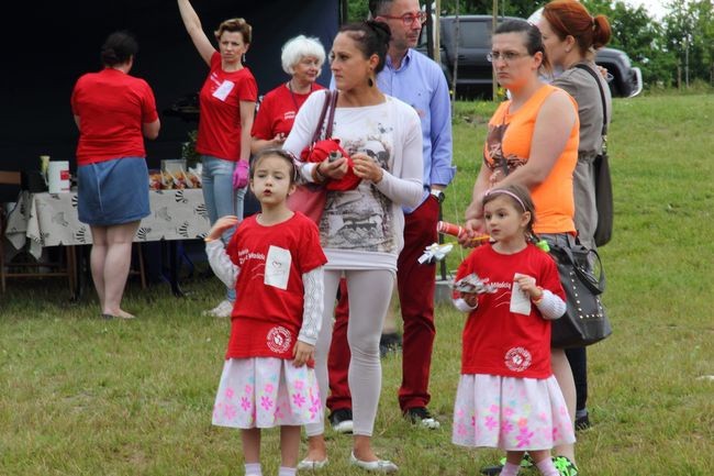 Piknik charytatywny Fundacji „Zdążyć z Miłością”.