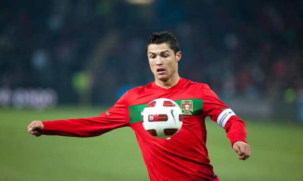 Portugalskie i niemieckie media: Lewandowski czy Ronaldo?