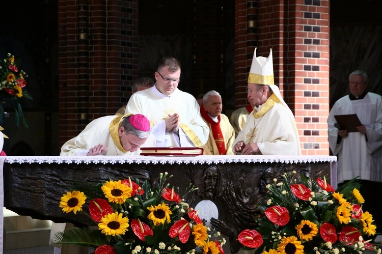 Jubileusze kapłańskie w uroczystość śś. Piotra i Pawła