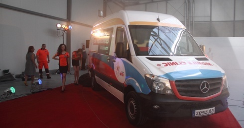 Jeżdżące pomniki miłosierdzia