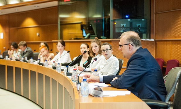 Europa potrzebuje powrotu do korzeni