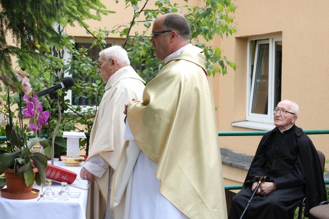 Gimnazjum im. Jana Pawła II w Porąbce-Kozubniku