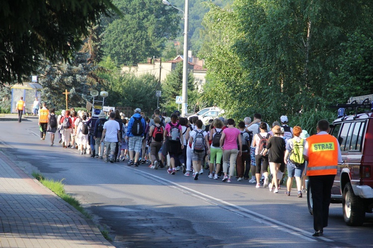 Z Wojnicza do Tuchowskiej Pani