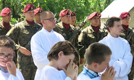 Hałcnów: Msza św.