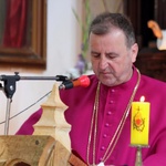 Odsłonięcie głazu bp. Wacława Leszczyńskiego