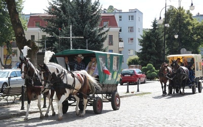 Bryczką do Matki Bożej