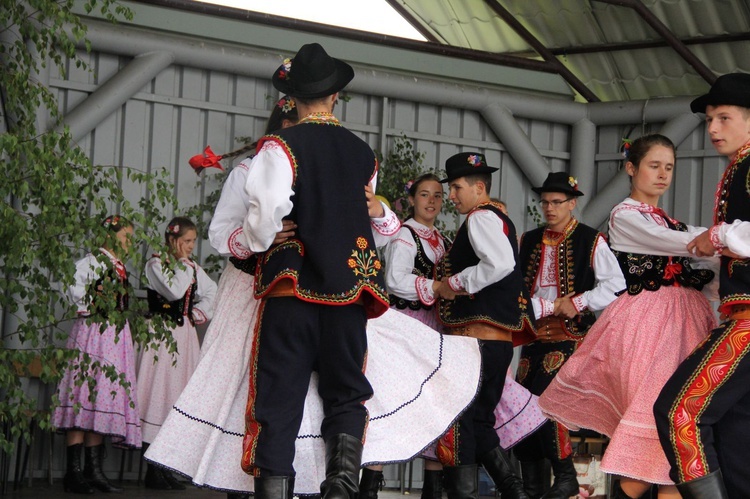 Festyn parafialny w Świniarsku