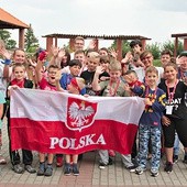 ▲	Oaza odbywała się od 27 czerwca  do 6 lipca. Uczestnicy, oczywiście, nie zapomnieli o ćwierćfinałowym meczu polskich piłkarzy z Portugalią.
