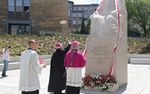 Odsłonięcie pomnika kard. A. Hlonda w Katowicach (cz. I)