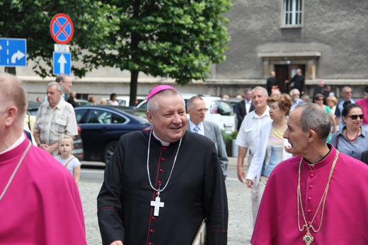 Odsłonięcie pomnika kard. A. Hlonda w Katowicach (cz. I)