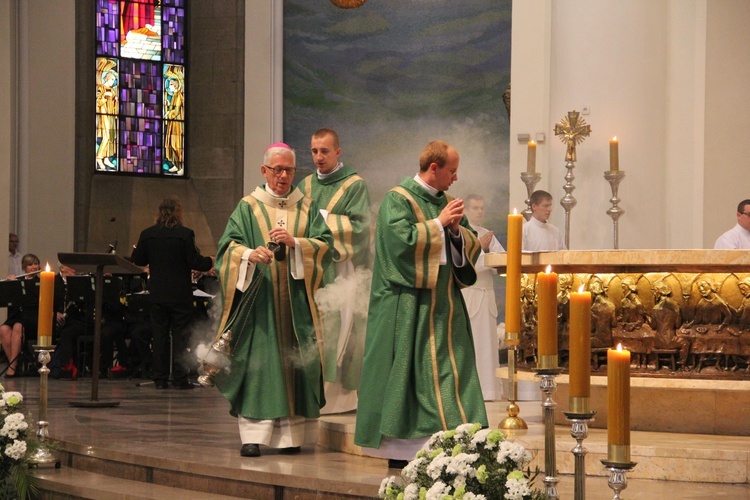 Odsłonięcie pomnika kard. A. Hlonda w Katowicach (cz. I)