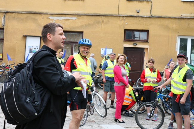 Pielgrzymka rowerowa AK na Jasną Górę