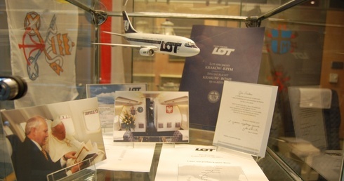 Franciszek na pokładzie polskiego 787