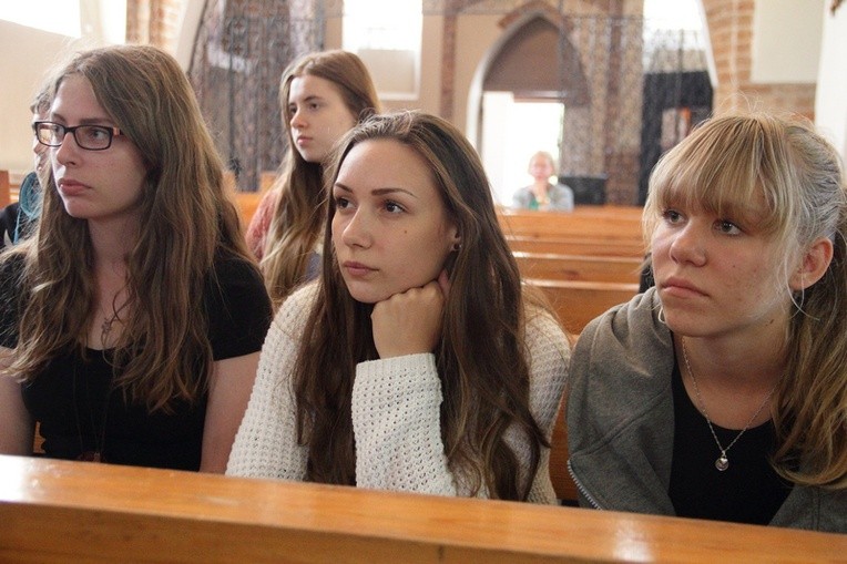 Spotkanie bp Zbigniewa Zielińskiego z oazowiczami Ruchu Światło-Życie