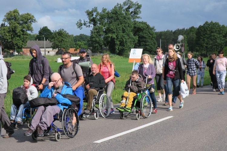 Drugi dzień pielgrzymowania już za nami