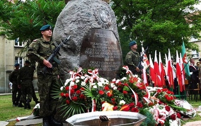 Hołd dla ofiar Krwawej Niedzieli