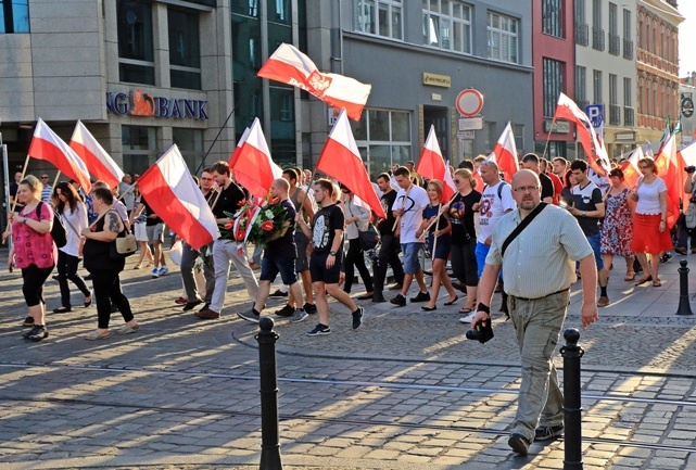 Marsz Pamięci - 73. rocznica "Krwawej Niedzieli"