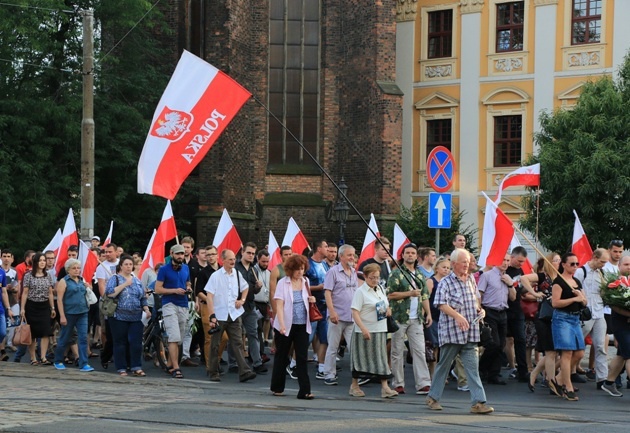 Marsz Pamięci - 73. rocznica "Krwawej Niedzieli"