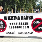 Dyplomacja ukraińska wciąż mówi o ludobójstwie na Wołyniu w kategoriach wojny polsko-ukraińskiej.