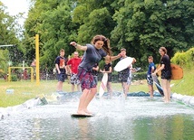 W tym roku nowością był m.in. skimboard.