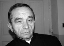 Śp. ks. kan. Stanisław Cieślikowski