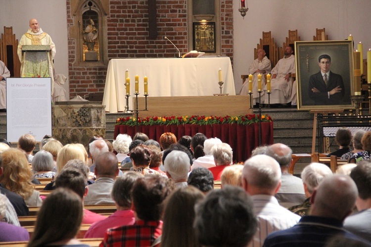 Przywitanie relikwii bł. Piera Giorgia Frassatiego we Wrocławiu