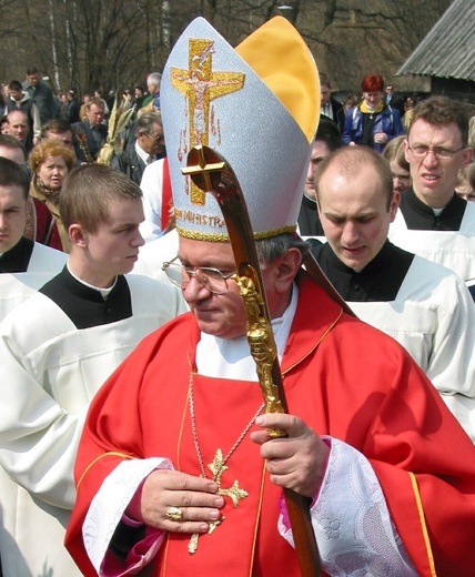 Abp Zygmunt Zimowski