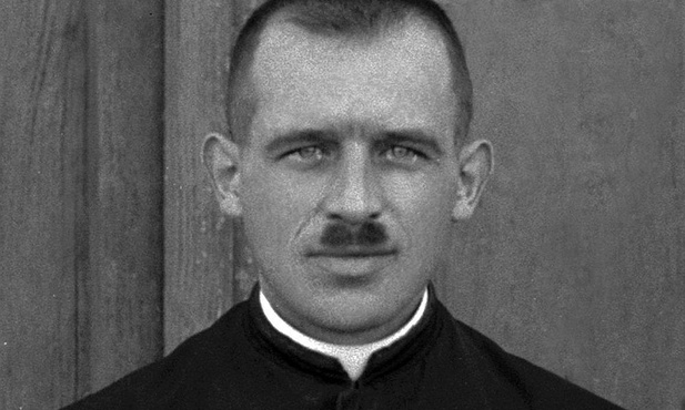 Ks. Alfons Tracki