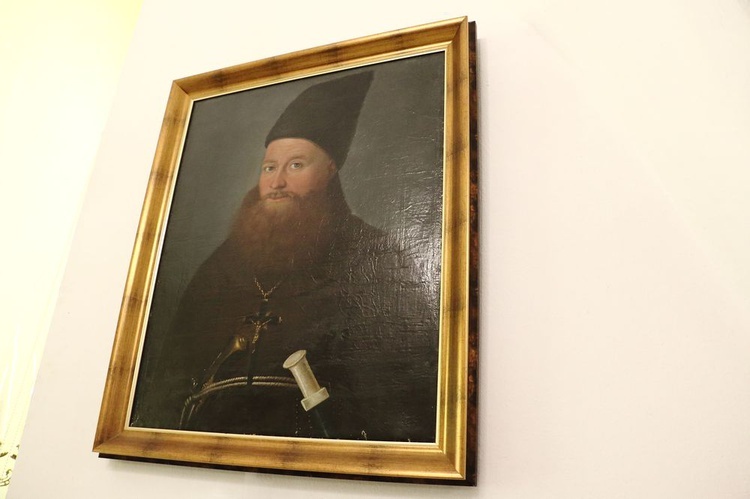 Wystawa o zakonach franciszkańskich