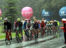 Tour de Pologne w strugach deszczu