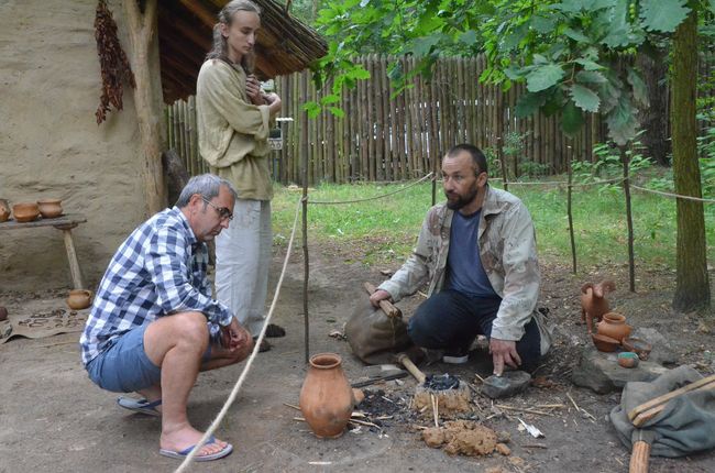 Piknik archeologiczny w Krzemionkach