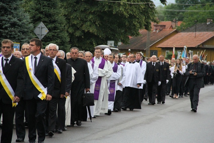 Diecezja tarnowska żegna abp. Z. Zimowskiego