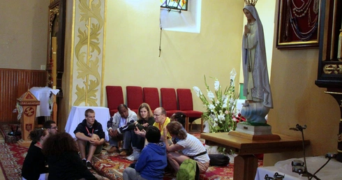 Francuzi szukają wspólnoty