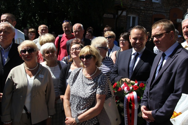 Odsłonięcie tablicy upamiętniającej "Inkę"