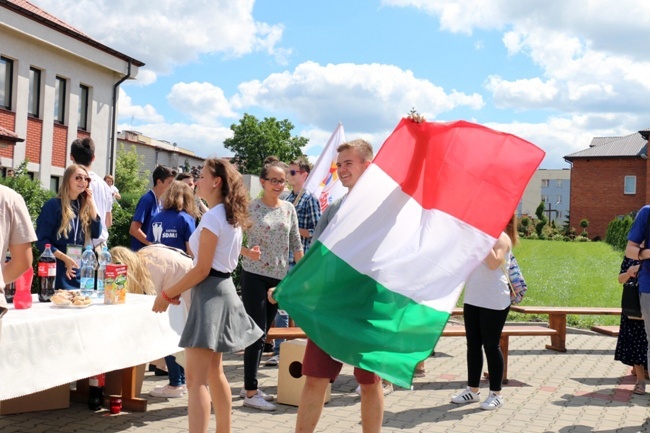 Centra ŚDM w Radomiu witają pielgrzymów