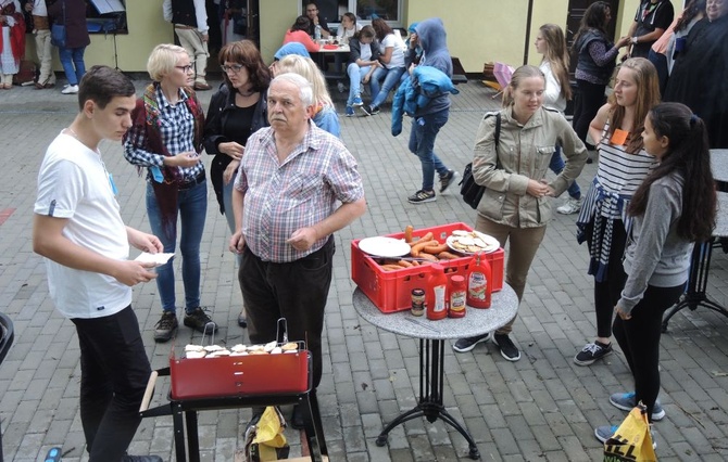 Kolumbia w Radziechowach - górale z góralami!