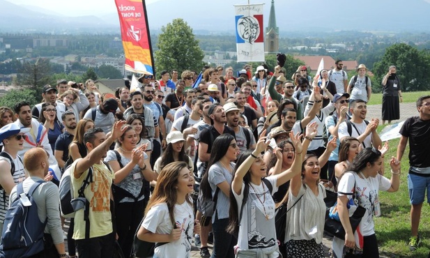 Pierwsze grupy francuskie przeżywały swoje spotkanie na Kaplicówce w Skoczowie