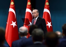 Erdogan wprowadza stan wyjątkowy