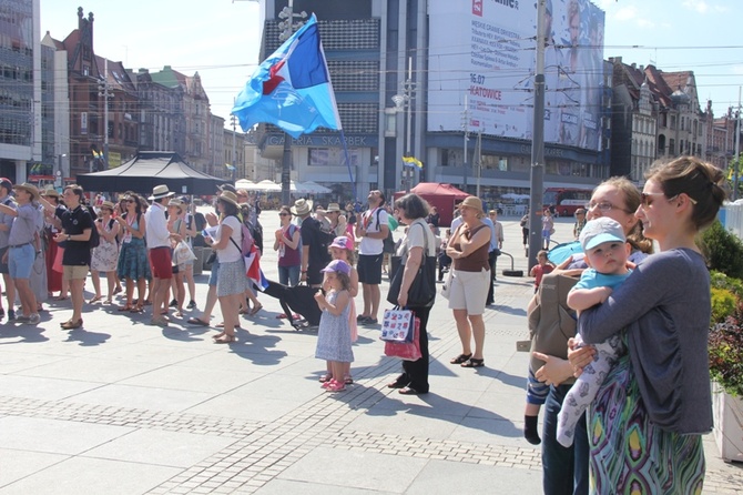 Wspólnota św. Jana ewangelizuje Katowice