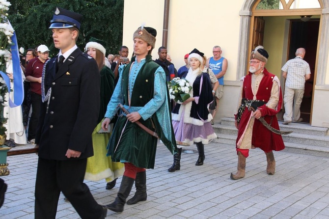 Uroczystości w parku dzikowskim