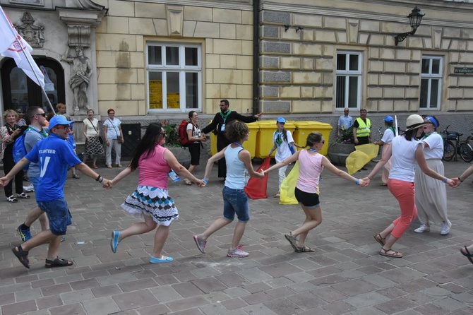 Ewangelizatorzy z ICE 2016 na pl. Marii Magdaleny