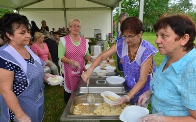 Pierogów wystarczyło