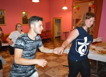 Dzień pielgrzymkowy w Sochaczewie zakończyła agapa z tańcami