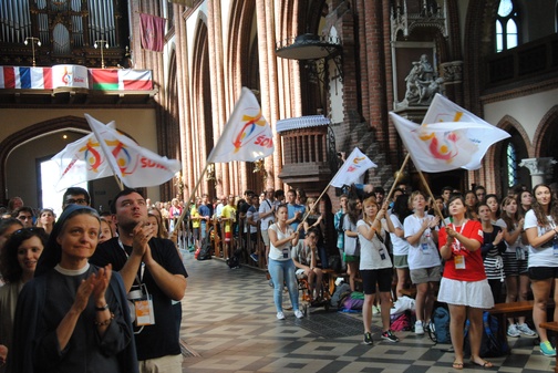 W Mszy swiętej uczestniczyli Włosi, Białorusini i Polacy