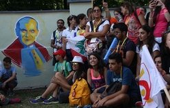 Francesco! Francesco! John Paul II we love you!
